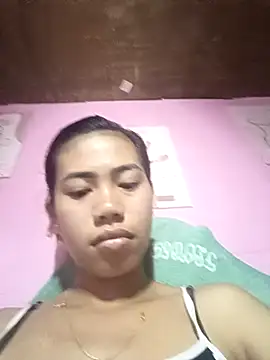 Snapshot of Cutie_body11 chatting on November 10, 2025, 6:51 pm Cutie body11 online show from November 10, 2025, 6:51 pm