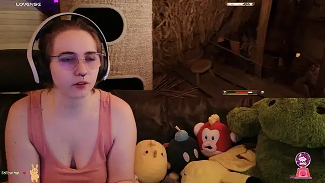 GamerGirl Eve online show from November 8, 2025, 7:01 pm