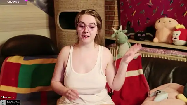 GamerGirl Eve online show from February 17, 2026, 8:59 pm