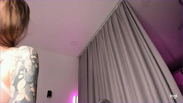 Diamond D  online show from February 25, 2025, 10:07 pm