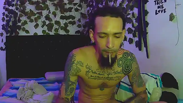 caribbeanlover1 online show from October 14, 2025, 12:28 pm