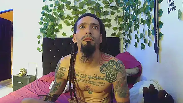 caribbeanlover1 online show from October 31, 2025, 7:37 pm