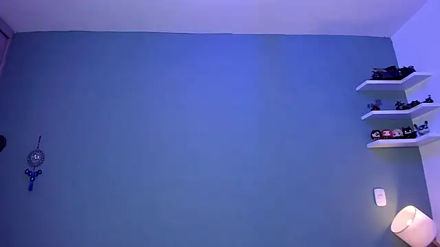 Snapshot of Cassandra_Caiin chatting on December 18, 2024, 1:15 am Cassandra Caiin online show from December 18, 2024, 1:15 am