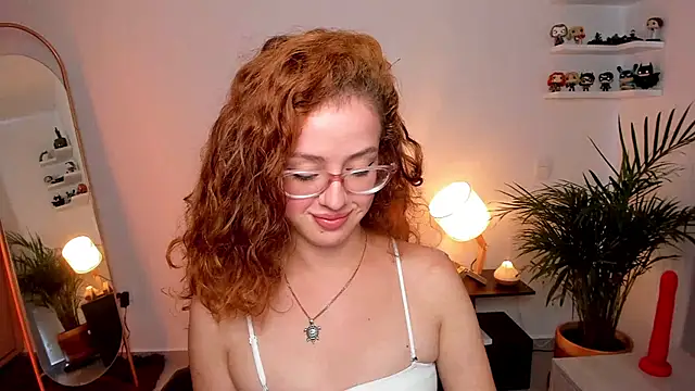 Snapshot of Cassandra_Caiin chatting on February 17, 2025, 7:21 pm Cassandra Caiin online show from February 17, 2025, 7:21 pm