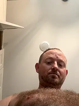 Snapshot of smokeymt420 chatting on October 6, 2025, 7:00 pm smokeymt420 online show from October 6, 2025, 7:00 pm