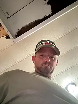 Snapshot of smokeymt420 chatting on November 5, 2025, 3:50 am smokeymt420 online show from November 5, 2025, 3:50 am