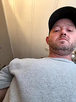 smokeymt420 online show from November 24, 2025, 8:41 pm