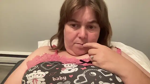 ParisNova online show from October 25, 2025, 8:58 pm