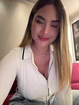 AnaCarrera online show from October 11, 2025, 10:30 pm