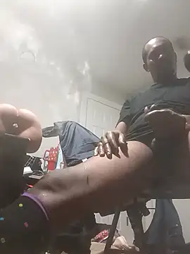 Makeyoucumallover online show from January 9, 2026, 9:23 am