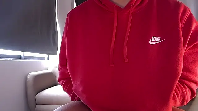 Snapshot of Liam_V chatting on February 19, 2026, 3:19 pm Liam V online show from February 19, 2026, 3:19 pm