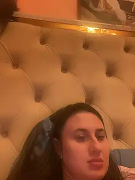 Flossy Vettie online show from March 7, 2025, 10:10 pm