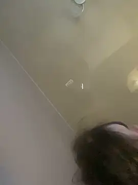 Flossy Vettie online show from March 11, 2025, 3:45 pm