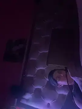 Flossy Vettie online show from March 11, 2025, 9:59 pm