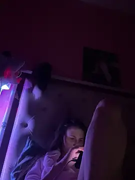 Flossy Vettie online show from March 13, 2025, 7:28 pm