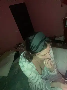 Flossy Vettie online show from March 21, 2026, 2:05 am