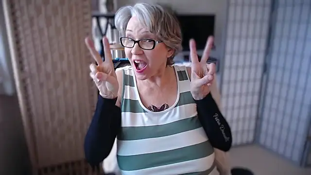 petradaniels online show from March 5, 2026, 9:44 pm