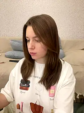 Snapshot of NastyushaaLove chatting on October 5, 2025, 7:12 pm NastyushaaLove online show from October 5, 2025, 7:12 pm