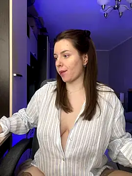 Snapshot of NastyushaaLove chatting on October 16, 2025, 6:31 pm NastyushaaLove online show from October 16, 2025, 6:31 pm