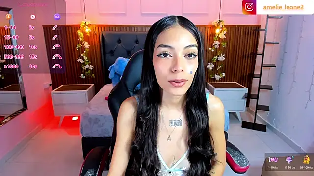 AMELIELEONE online show from February 16, 2026, 12:23 pm