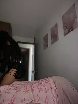 DulceLenns online show from March 26, 2026, 8:36 pm