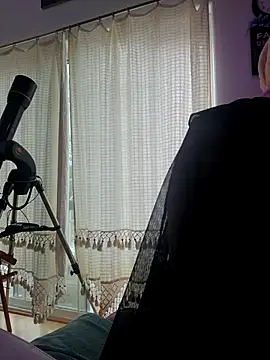 ScarletCallings420 online show from February 23, 2025, 9:59 pm