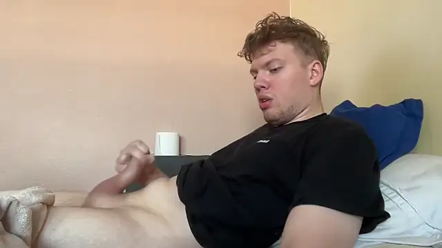 sexybooii6968 online show from March 16, 2026, 7:12 am