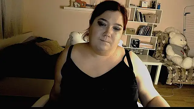 Snapshot of Vi-Vixen chatting on December 25, 2024, 5:58 pm Vi-Vixen online show from December 25, 2024, 5:58 pm