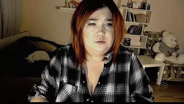 Snapshot of Vi-Vixen chatting on January 10, 2025, 9:42 pm Vi-Vixen online show from January 10, 2025, 9:42 pm