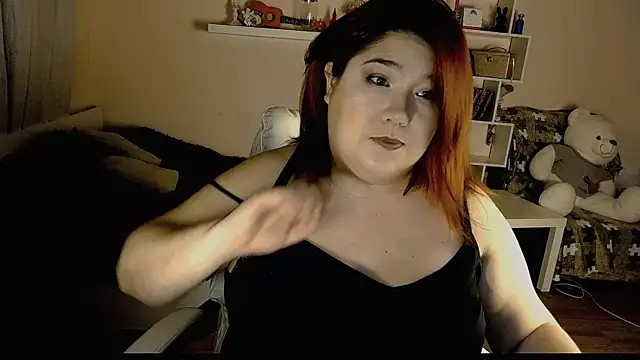 Snapshot of Vi-Vixen chatting on January 11, 2025, 1:43 pm Vi-Vixen online show from January 11, 2025, 1:43 pm