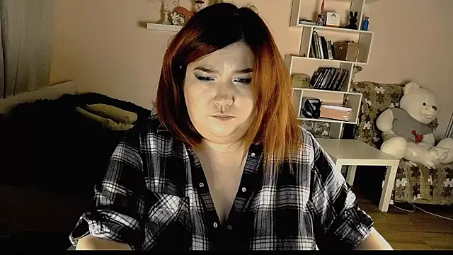 Snapshot of Vi-Vixen chatting on January 13, 2025, 4:19 pm Vi-Vixen online show from January 13, 2025, 4:19 pm