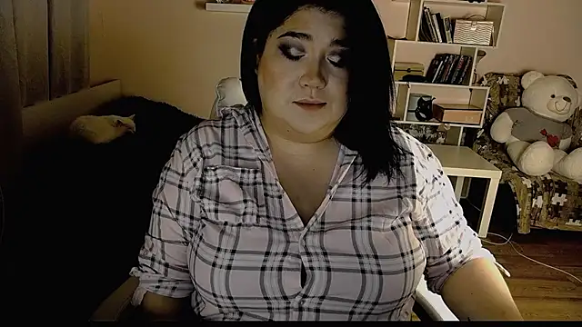 Snapshot of Vi-Vixen chatting on February 9, 2025, 11:57 pm Vi-Vixen online show from February 9, 2025, 11:57 pm