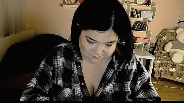 Snapshot of Vi-Vixen chatting on February 28, 2025, 1:15 am Vi-Vixen online show from February 28, 2025, 1:15 am