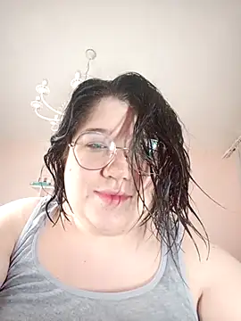 Snapshot of Vi-Vixen chatting on March 1, 2025, 3:32 am Vi-Vixen online show from March 1, 2025, 3:32 am