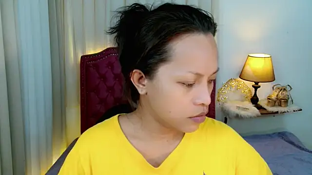 DreamLADYBOY online show from May 30, 2026, 3:03 am