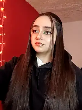 Snapshot of IvonneT chatting on October 11, 2025, 11:25 pm IvonneT online show from October 11, 2025, 11:25 pm