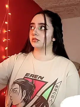 Snapshot of IvonneT chatting on October 12, 2025, 10:09 pm IvonneT online show from October 12, 2025, 10:09 pm