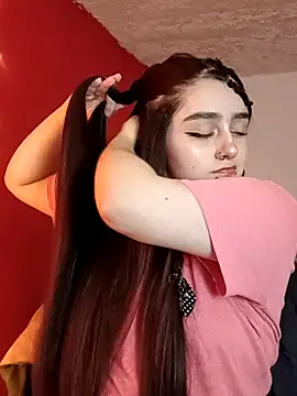 Snapshot of IvonneT chatting on November 8, 2025, 4:34 am IvonneT online show from November 8, 2025, 4:34 am