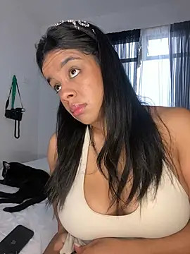 trianawhite online show from February 9, 2026, 3:05 pm