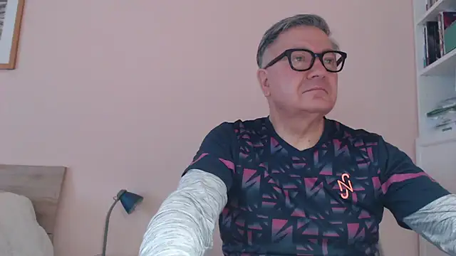 YOU6me online show from February 12, 2026, 8:53 am