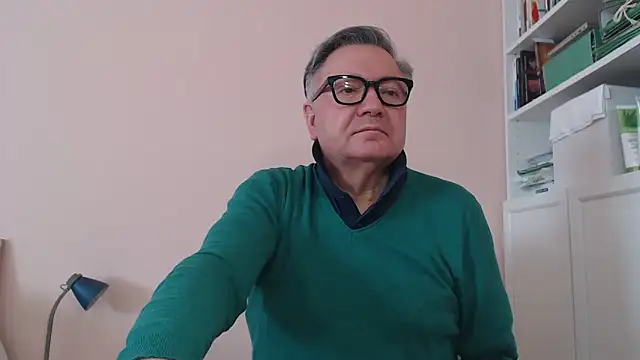 YOU6me online show from March 10, 2026, 8:52 am