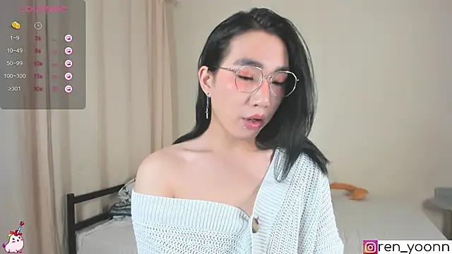 Snapshot of Ren_yoon chatting on September 27, 2025, 9:53 pm Ren yoon online show from September 27, 2025, 9:53 pm