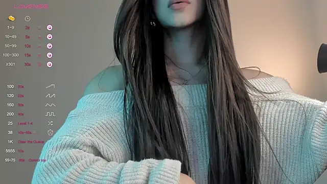 Snapshot of sweetest_bella chatting on January 19, 2025, 10:28 pm sweetest bella online show from January 19, 2025, 10:28 pm