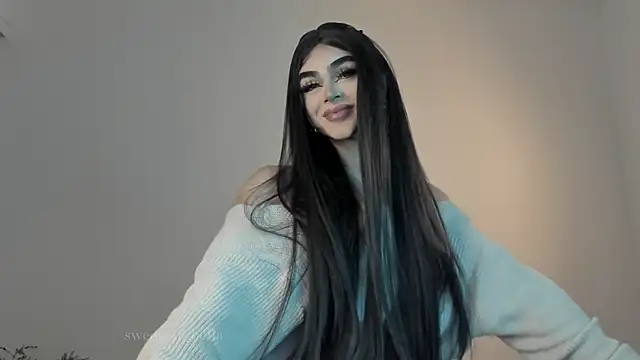 Snapshot of sweetest_bella chatting on March 9, 2025, 10:30 pm sweetest bella online show from March 9, 2025, 10:30 pm