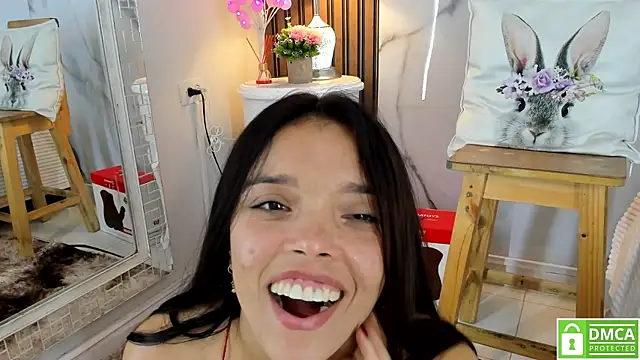 Snapshot of hannahill69 chatting on January 24, 2025, 10:32 am hannahill69 online show from January 24, 2025, 10:32 am