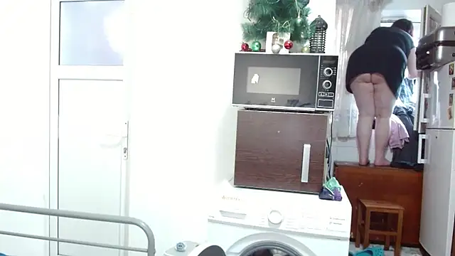 RidemerafSuzana online show from October 24, 2025, 9:38 am