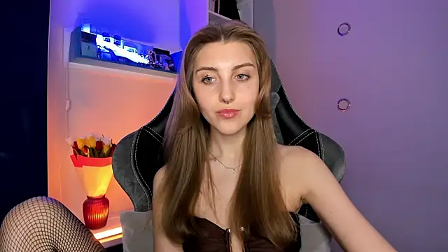 CassiaBlade1 online show from March 9, 2025, 6:21 pm