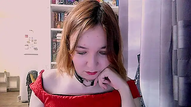 Snapshot of BrattyFoxyGirl chatting on February 17, 2025, 2:04 pm BrattyFoxyGirl online show from February 17, 2025, 2:04 pm