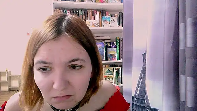 Snapshot of BrattyFoxyGirl chatting on February 17, 2025, 8:15 pm BrattyFoxyGirl online show from February 17, 2025, 8:15 pm