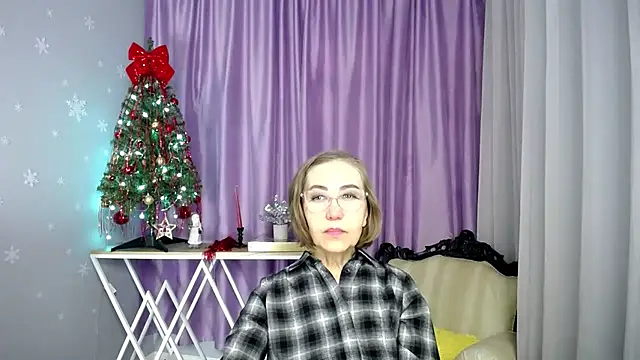 queen a n i online show from March 6, 2026, 6:32 am